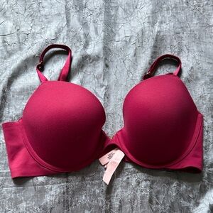 Victoria’s Secret lined Demi bra 34D